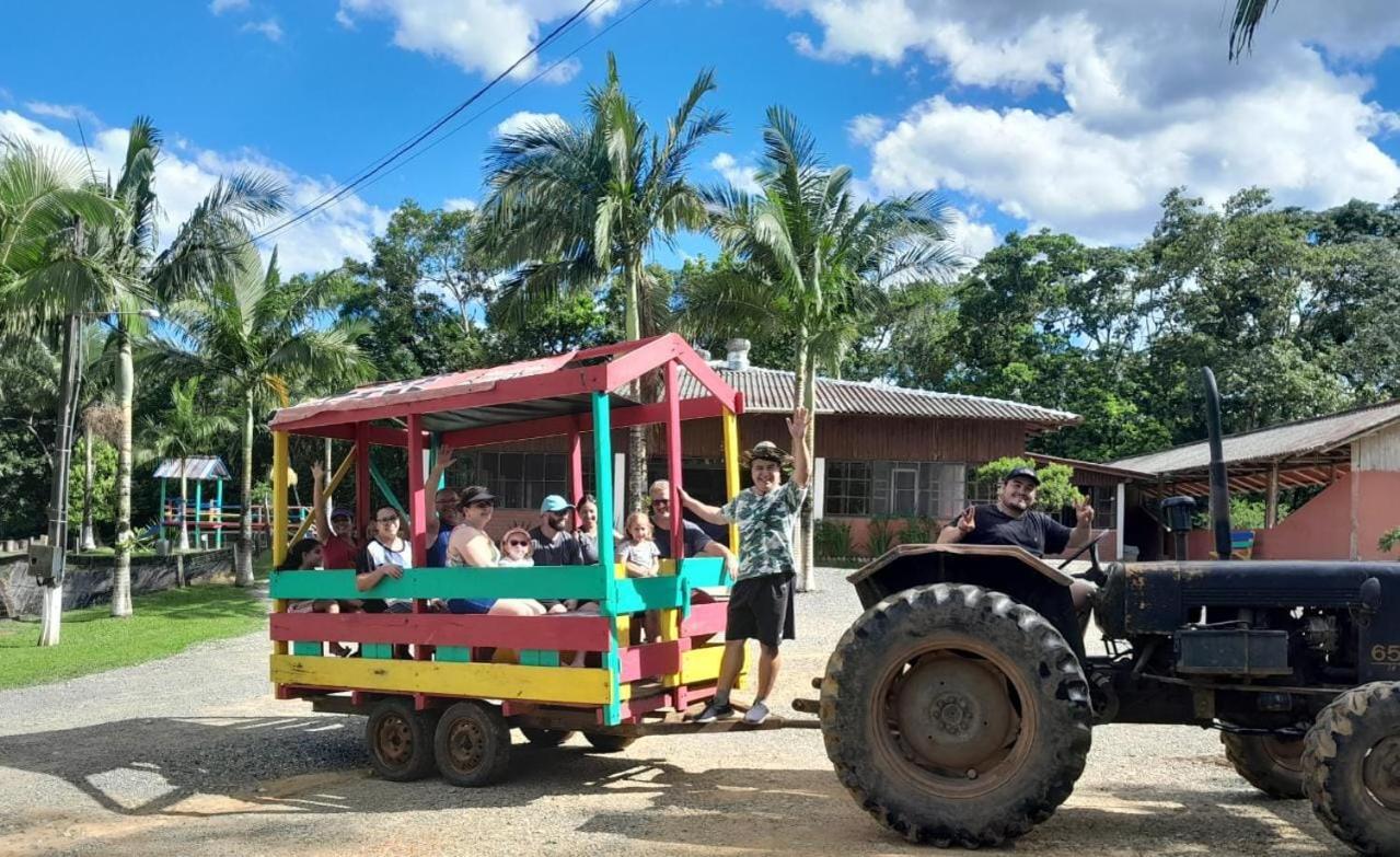 Hotel Fazenda Monte Crista Rio Bonito  ภายนอก รูปภาพ